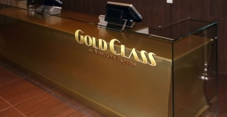 gold-class-02.jpg